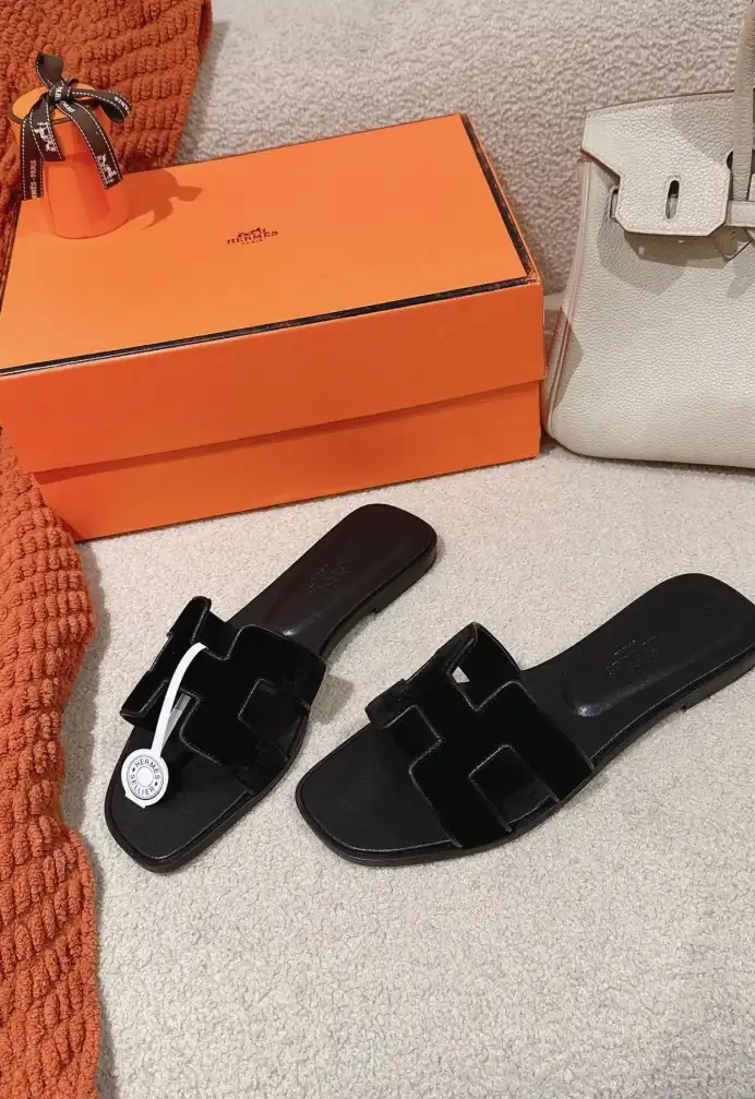 hype Hermes Slippers