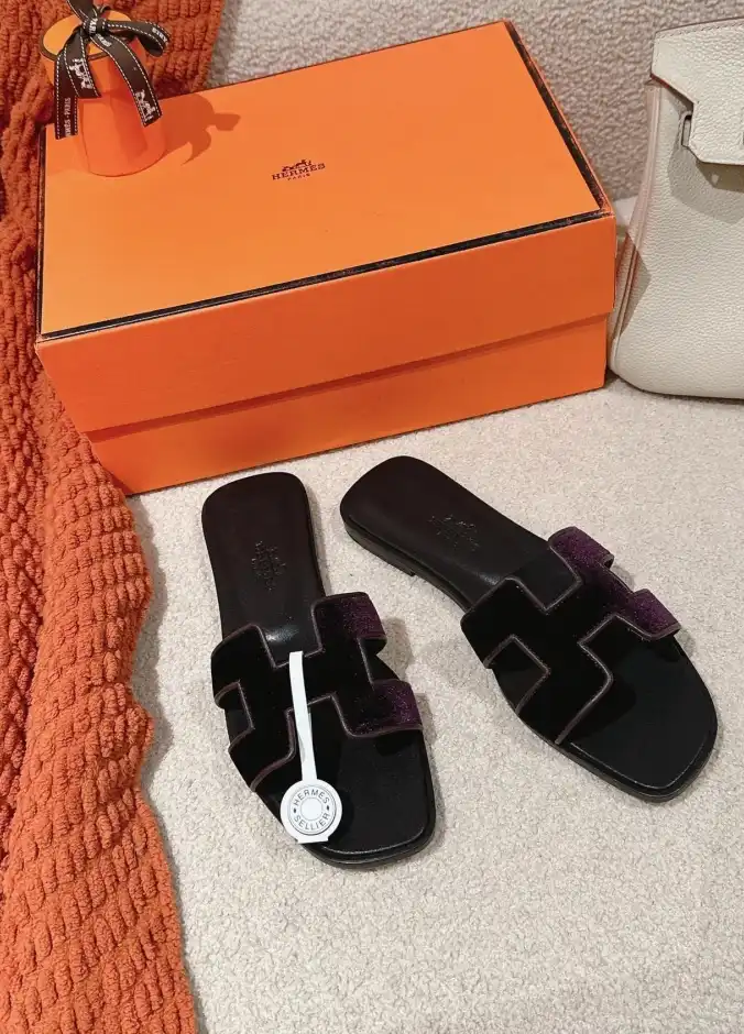 hype Hermes Slippers