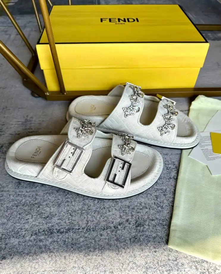 hype Fendi Slippers