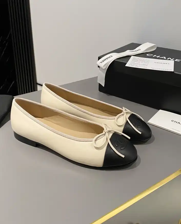 hype Chanel Flat Shoes