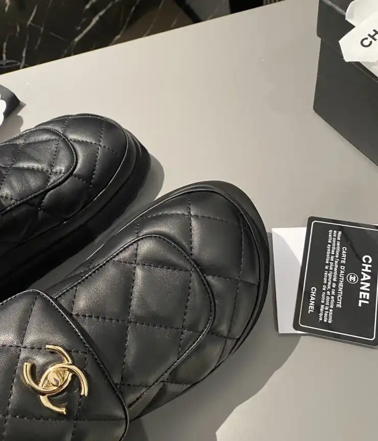 hype Chanel Slippers