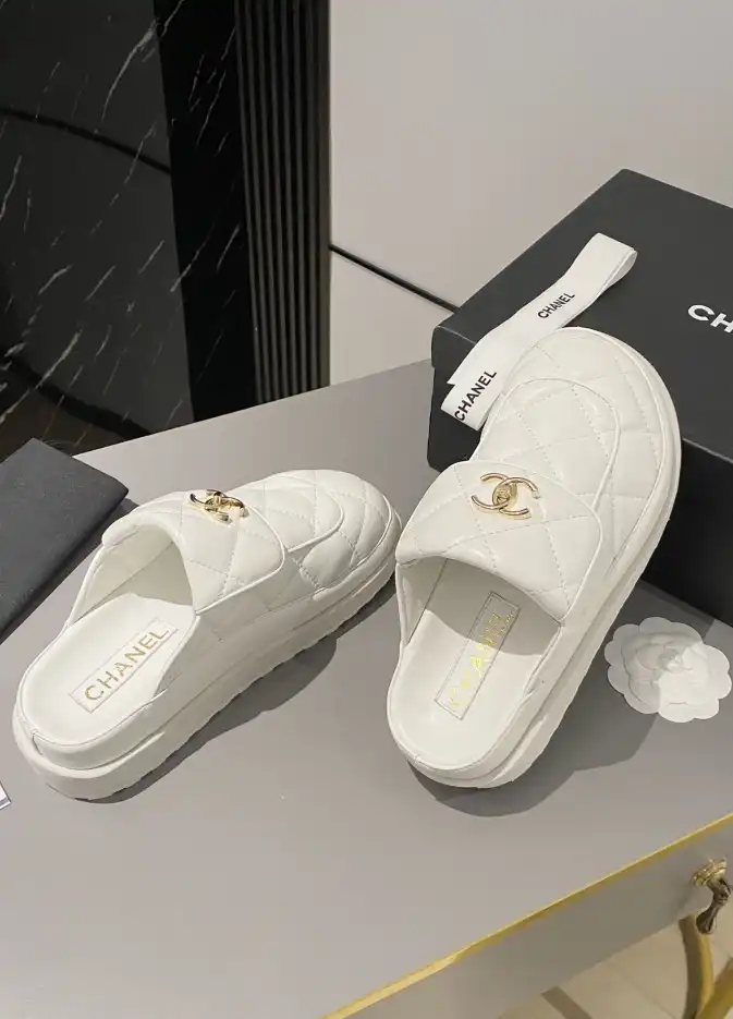 hype Chanel Slippers