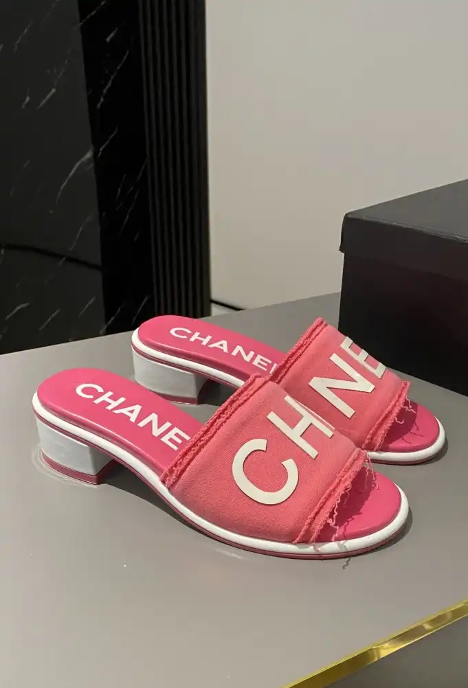 hype Chanel Slippers