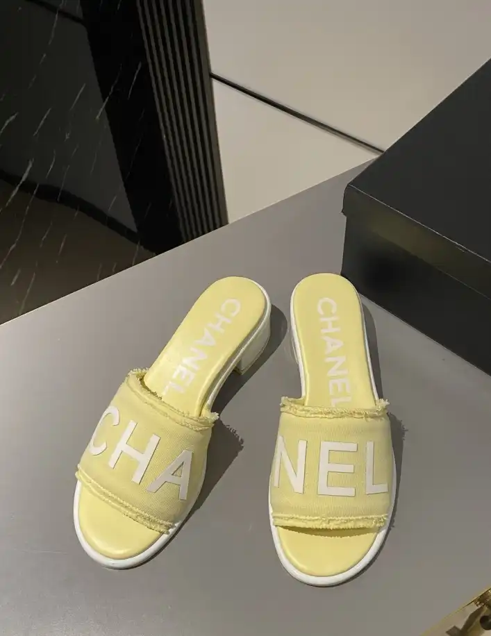 hype Chanel Slippers