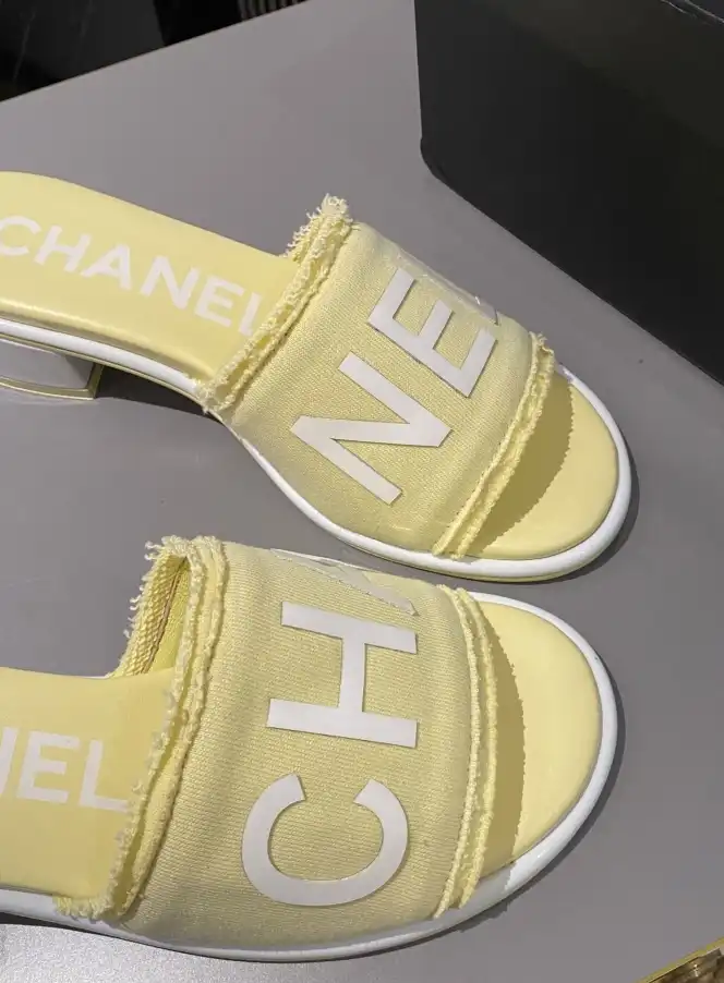 hype Chanel Slippers