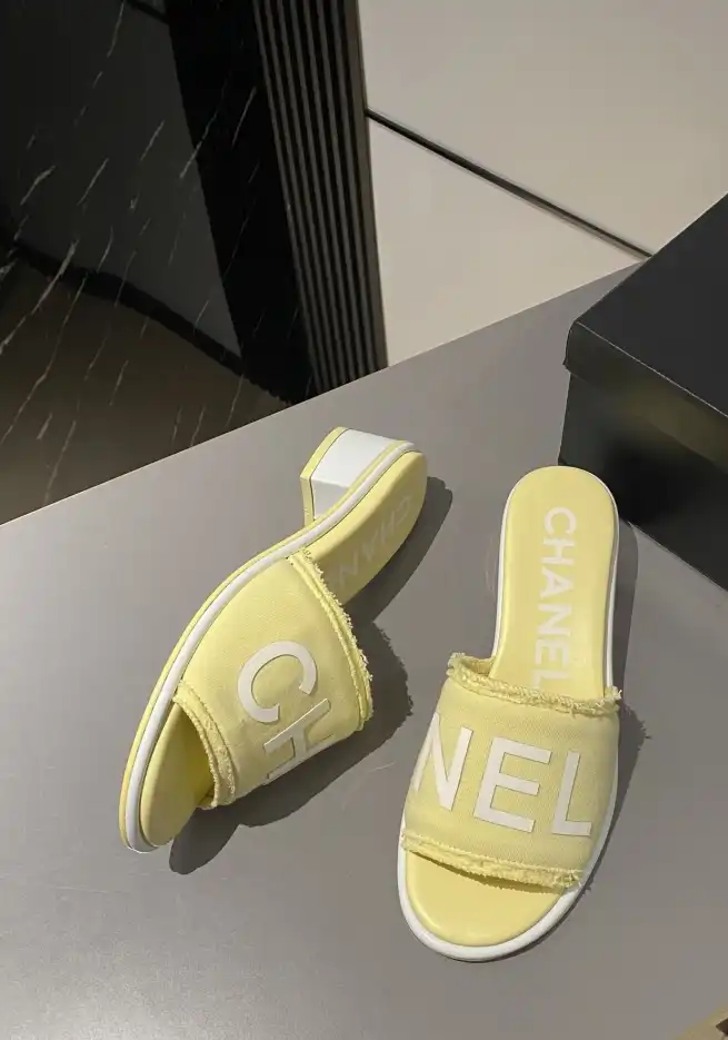 hype Chanel Slippers