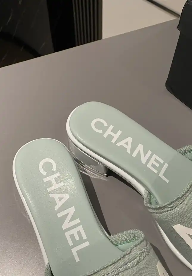 hype Chanel Slippers