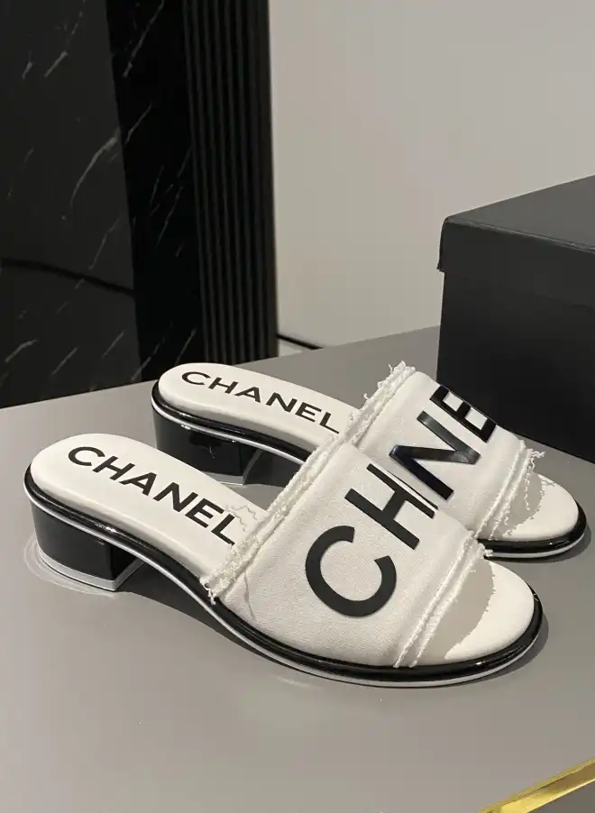 hype Chanel Slippers