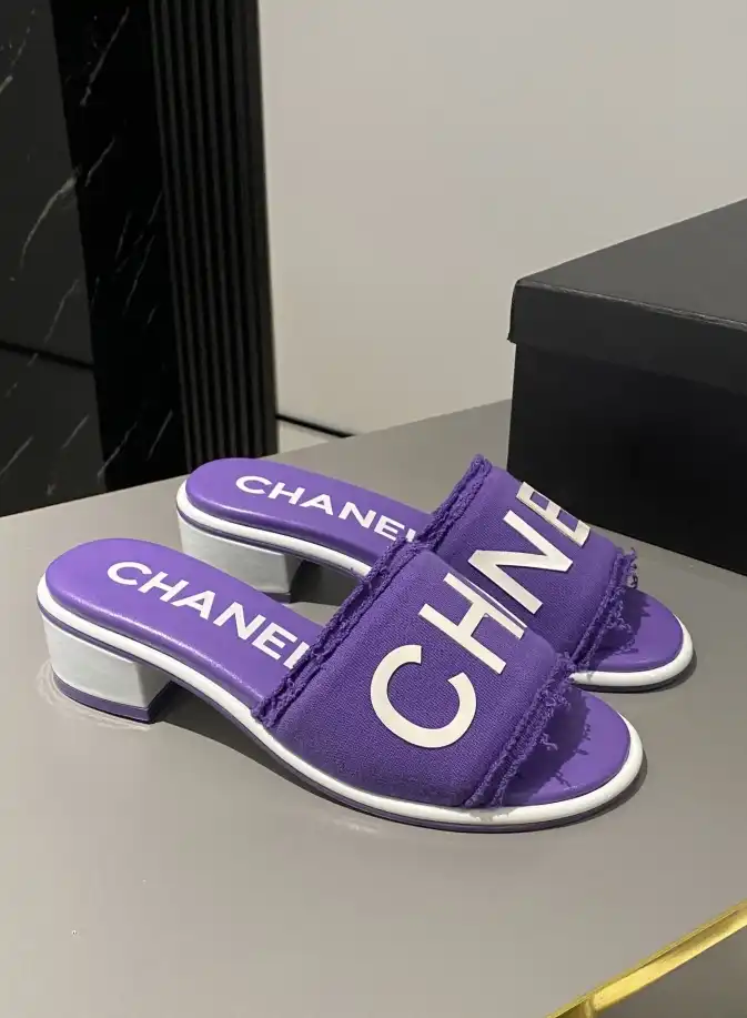 hype Chanel Slippers