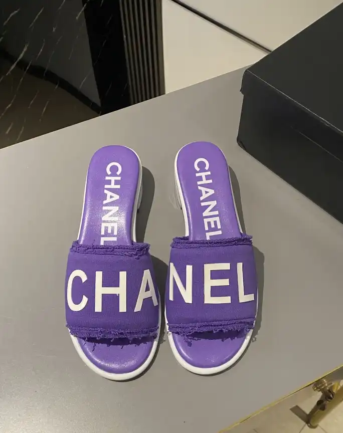 hype Chanel Slippers