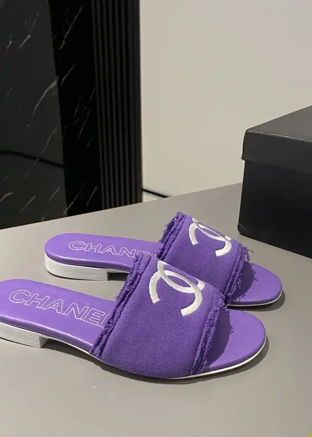 hype Chanel Slippers