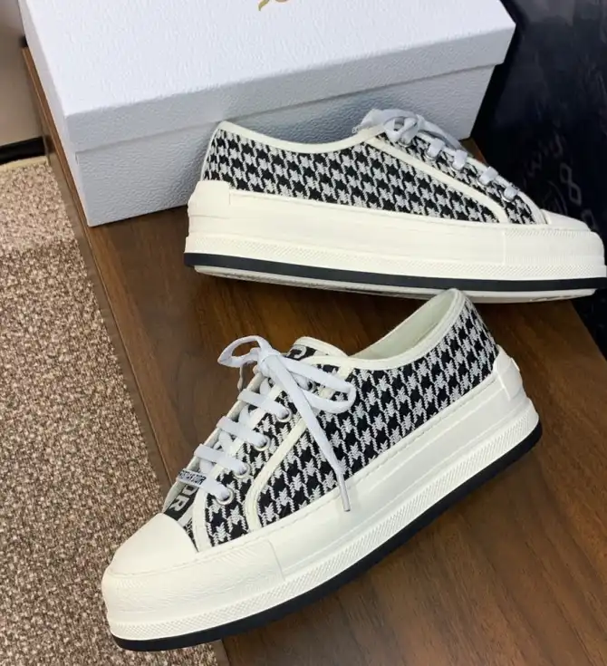 hype Christian Dior Sneakers