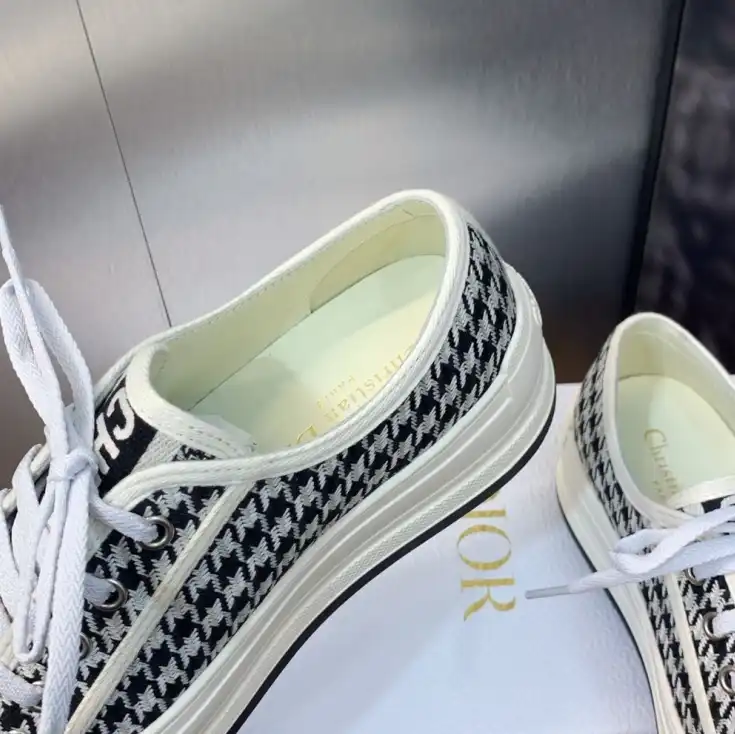 hype Christian Dior Sneakers