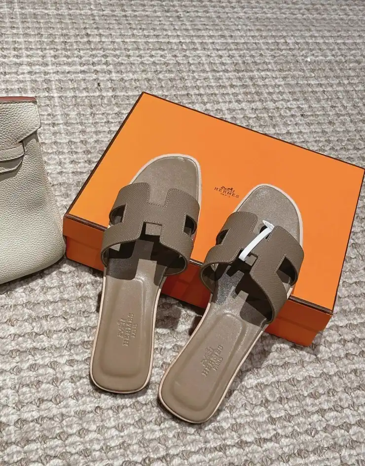 hype Hermes Slippers