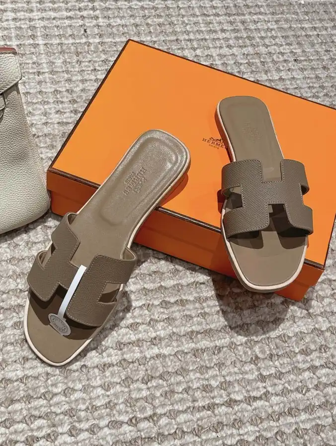 hype Hermes Slippers