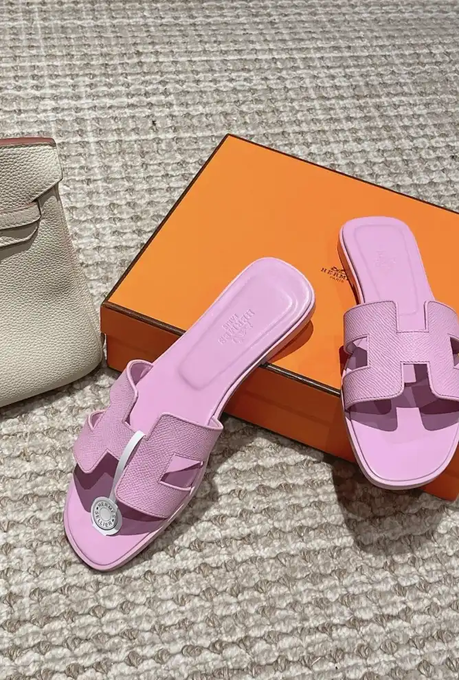 hype Hermes Slippers