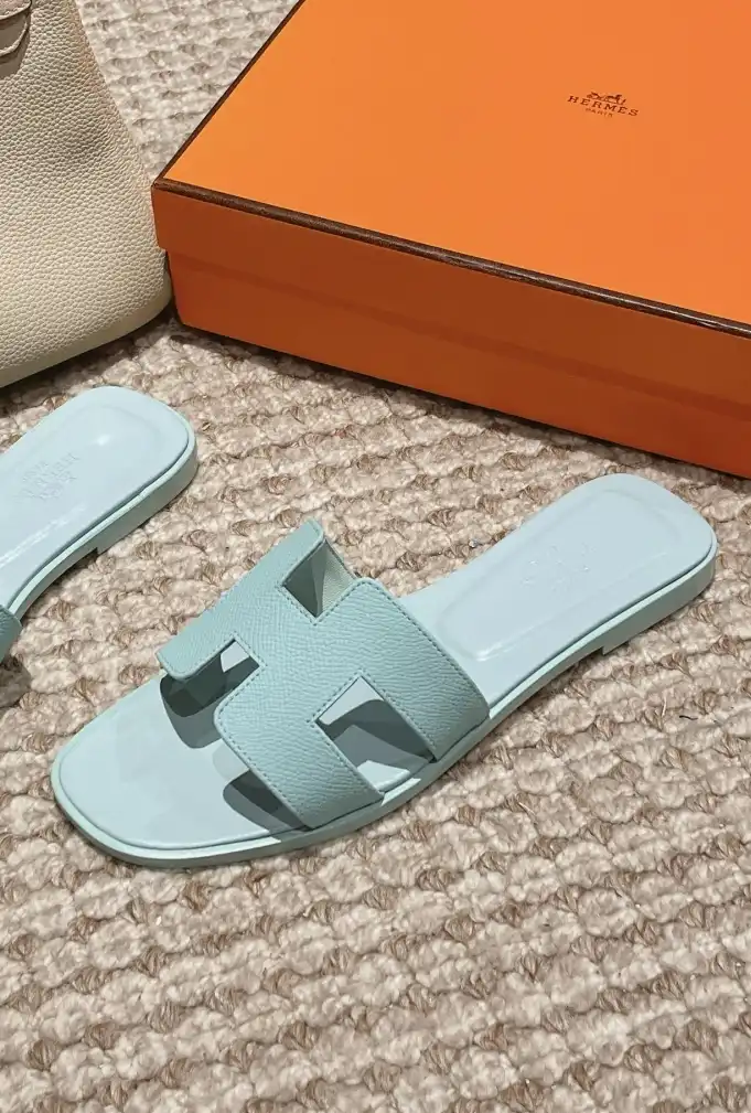 hype Hermes Slippers