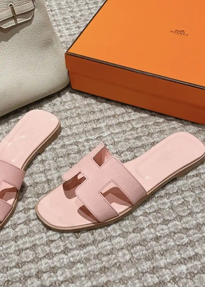 hype Hermes Slippers