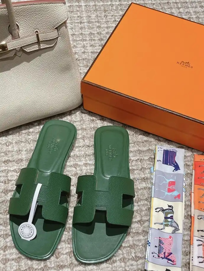 hype Hermes Slippers