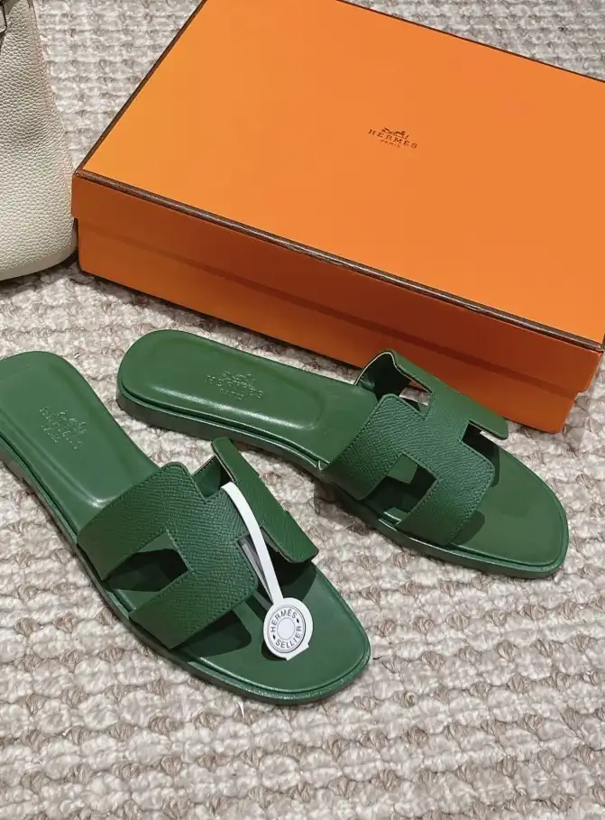 hype Hermes Slippers