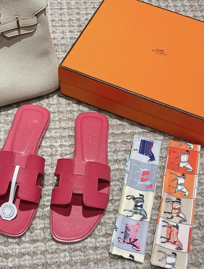 hype Hermes Slippers