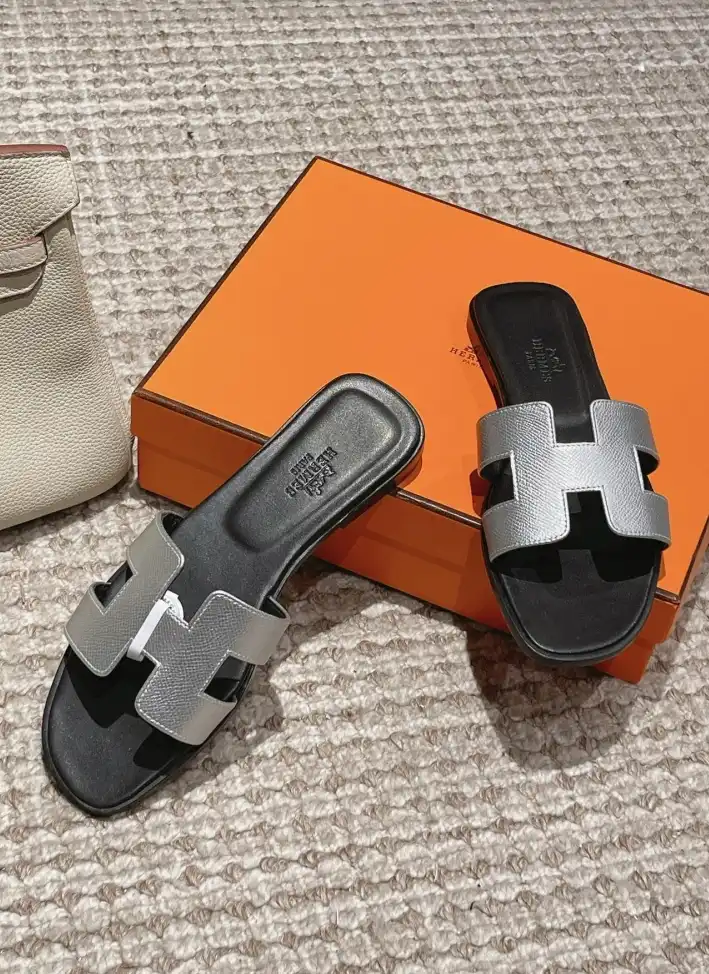 hype Hermes Slippers