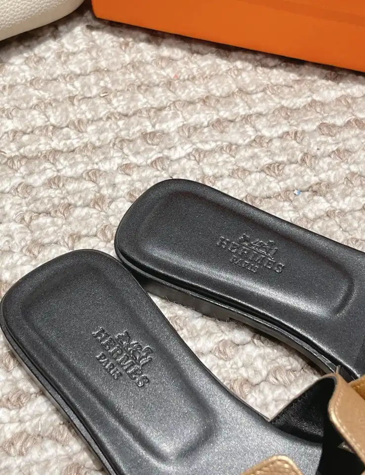 hype Hermes Slippers