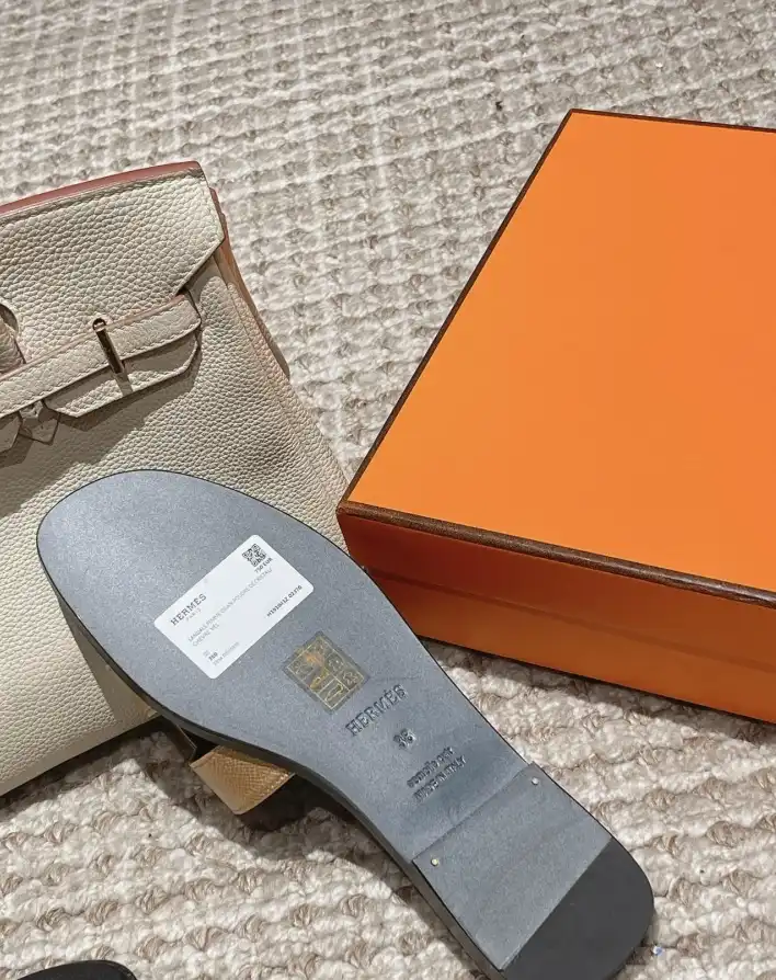 hype Hermes Slippers