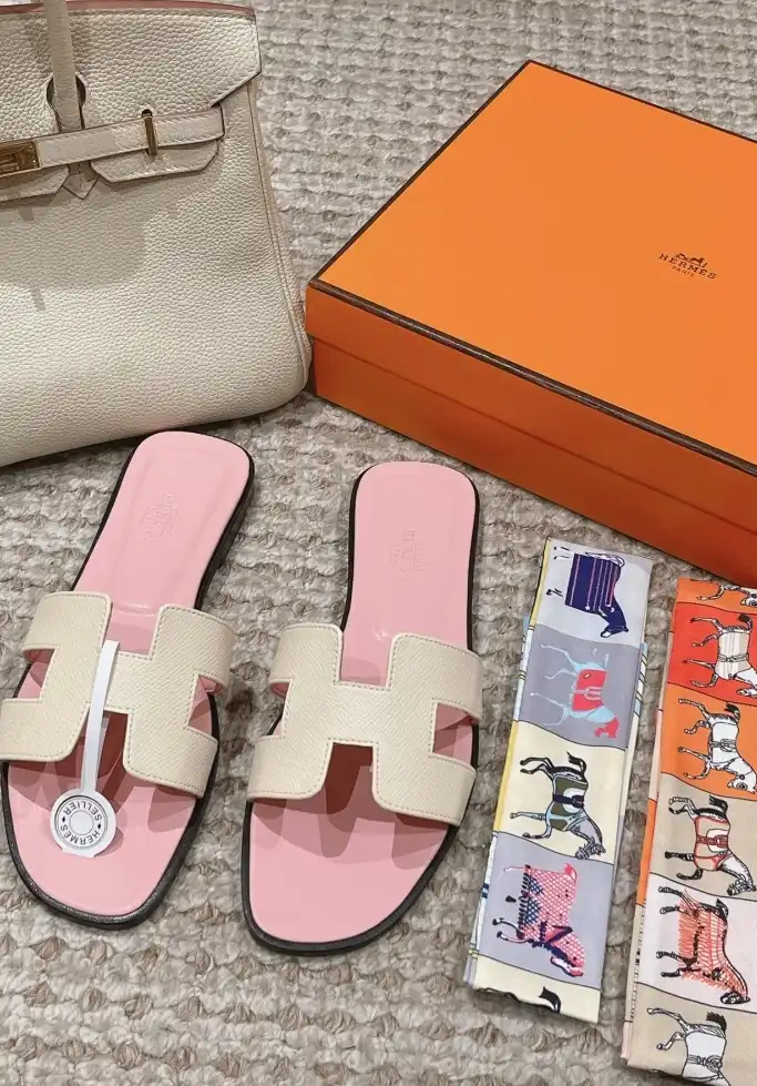 hype Hermes Slippers