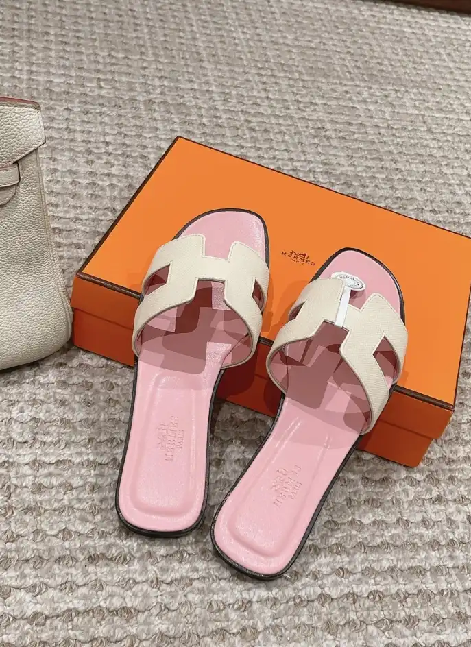 hype Hermes Slippers