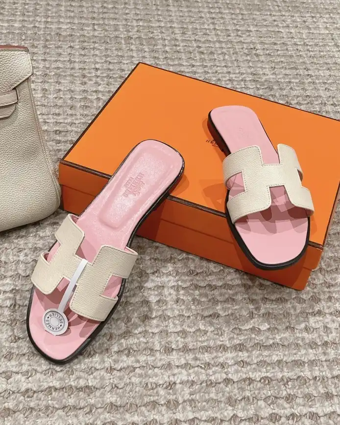 hype Hermes Slippers