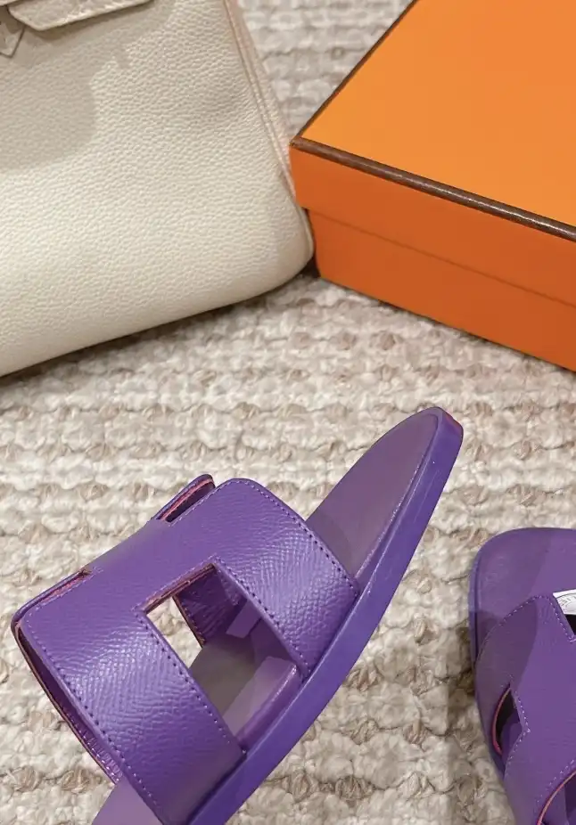 hype Hermes Slippers