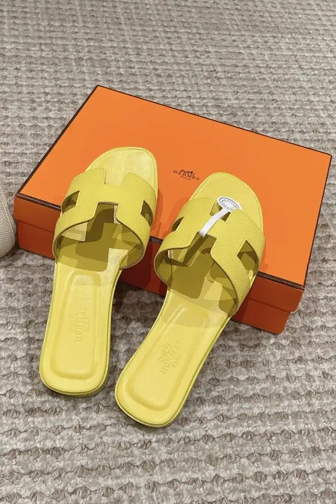 hype Hermes Slippers