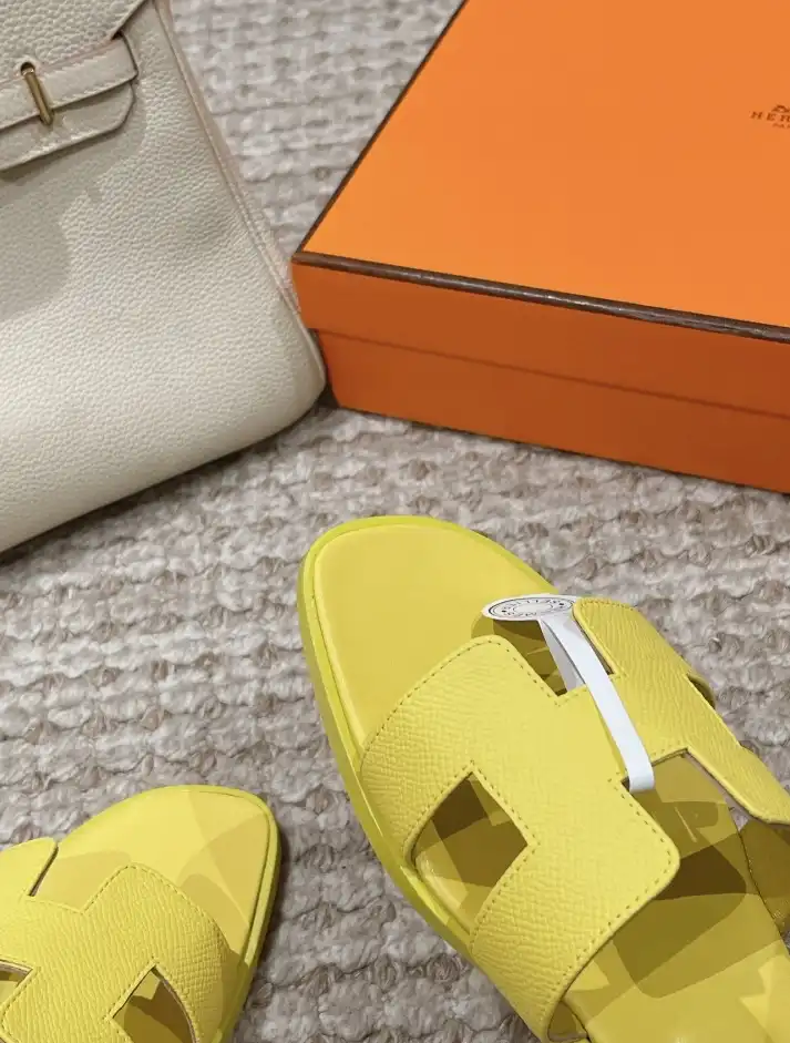 hype Hermes Slippers