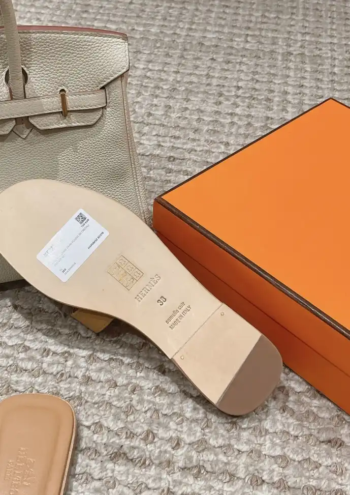 hype Hermes Slippers