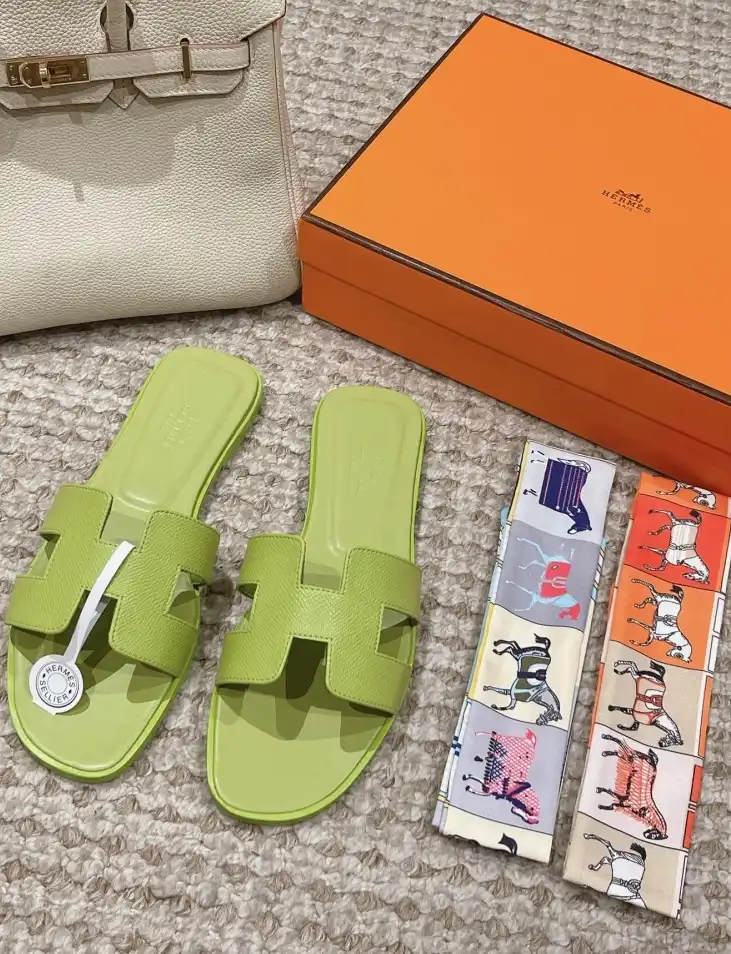 hype Hermes Slippers