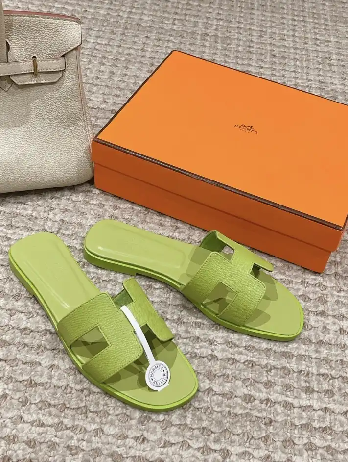 hype Hermes Slippers