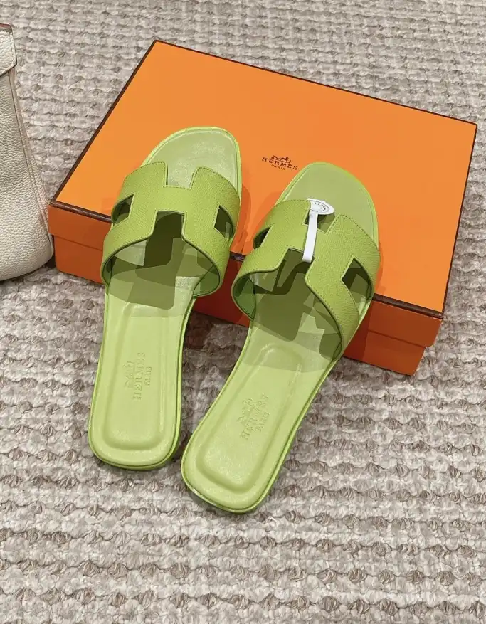 hype Hermes Slippers