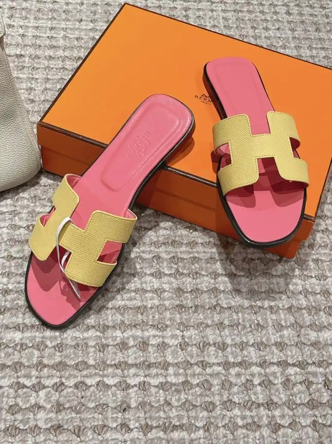 hype Hermes Slippers