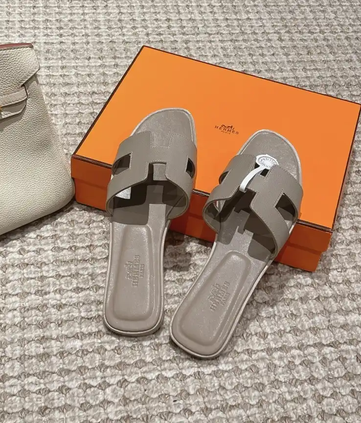 hype Hermes Slippers