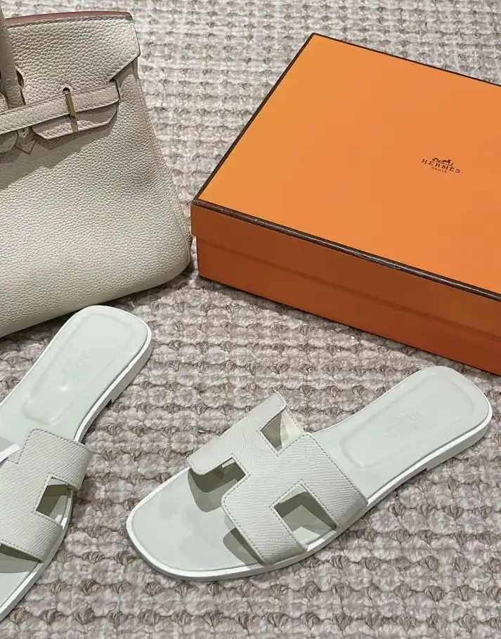 hype Hermes Slippers