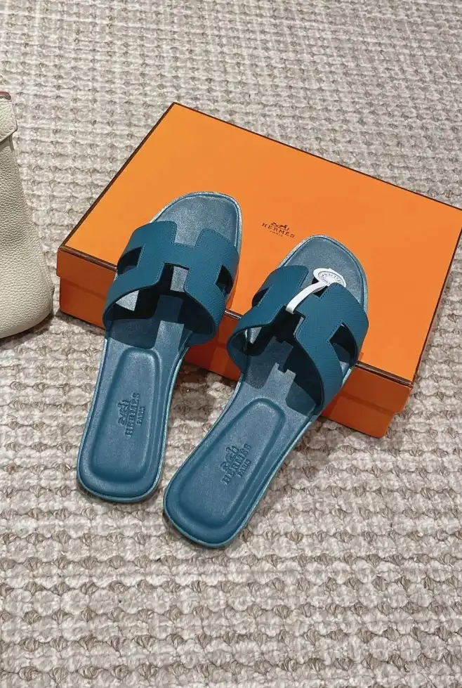 hype Hermes Slippers