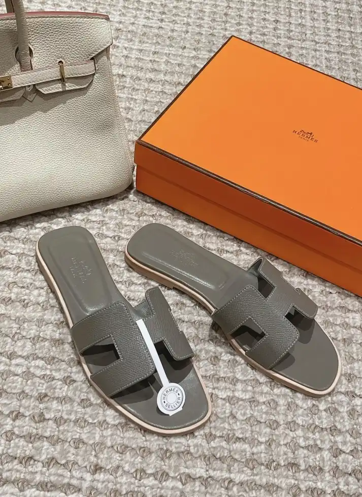 hype Hermes Slippers