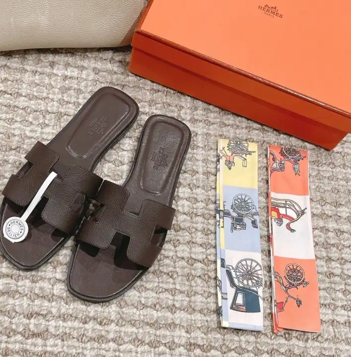 hype Hermes Slippers