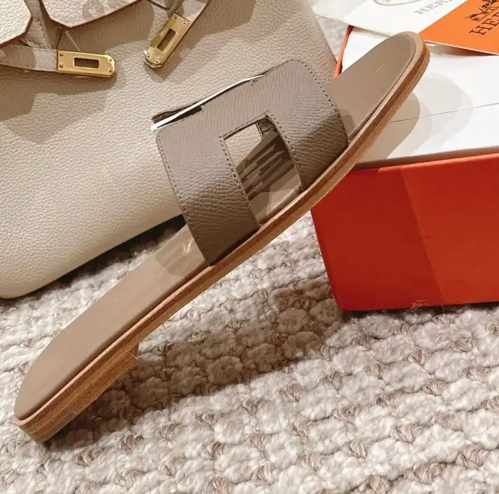 hype Hermes Slippers