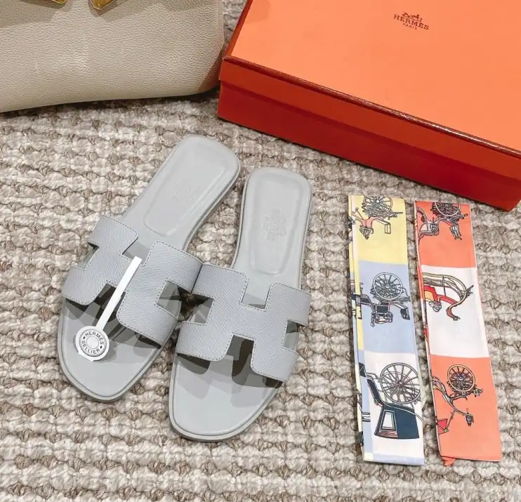 hype Hermes Slippers