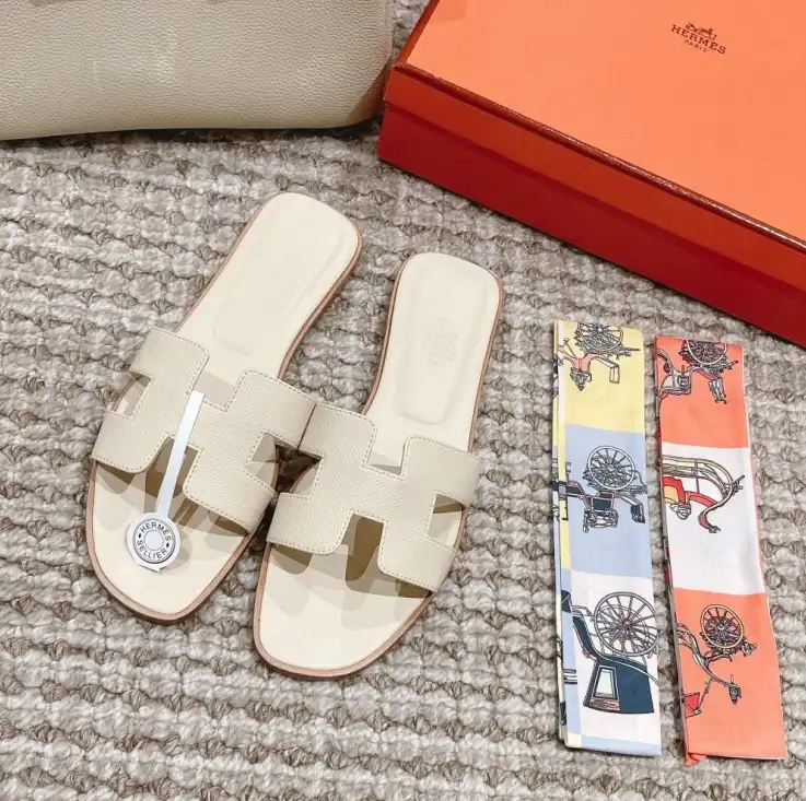 hype Hermes Slippers