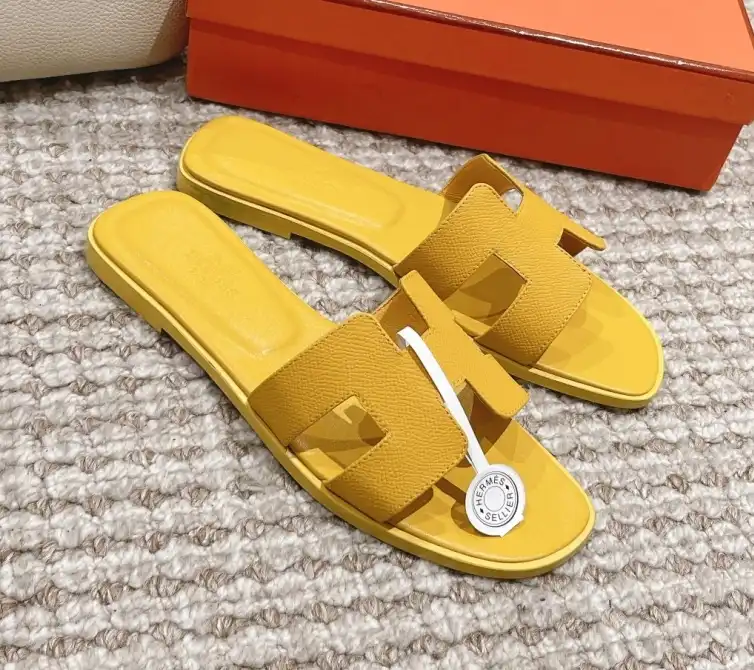 hype Hermes Slippers