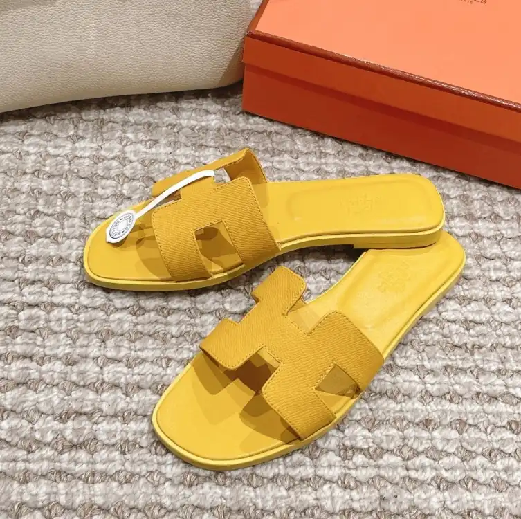 hype Hermes Slippers