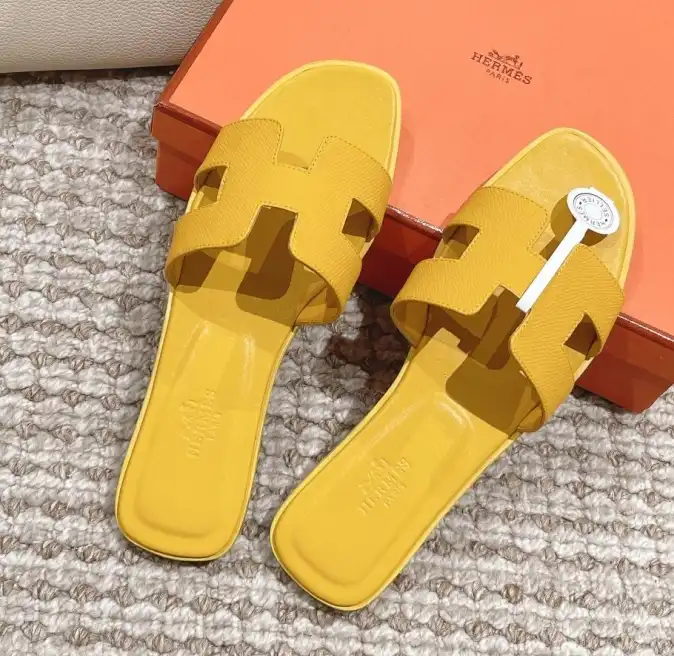 hype Hermes Slippers